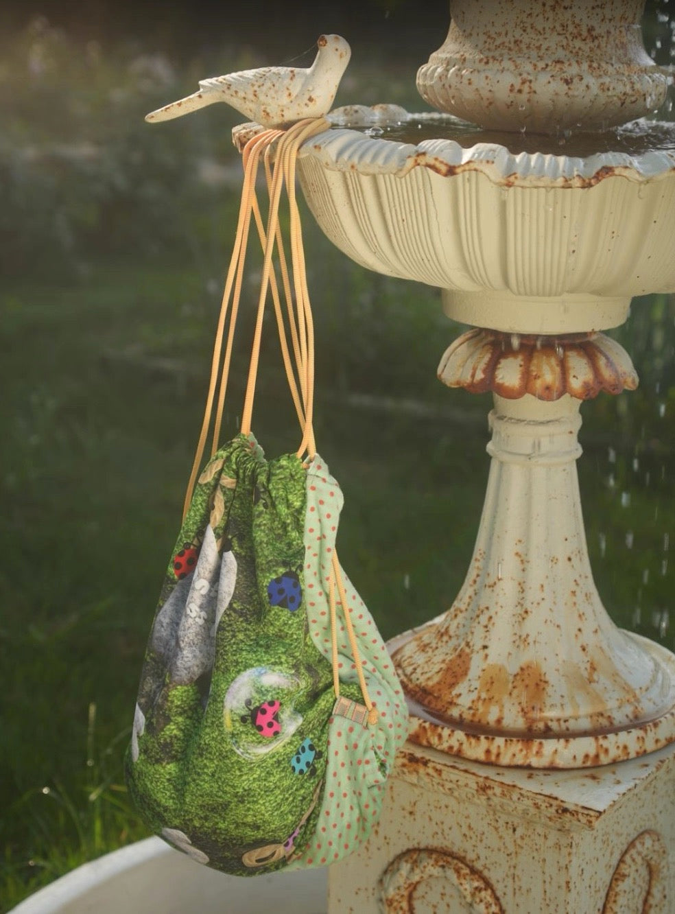 PonteAlleMoss19 – Ladybug Moss Embrodery Backpack
