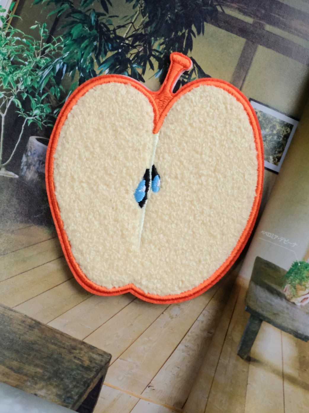 Hoobin - Embroidered Plush Shaped Apple Coaster (Set of 2)