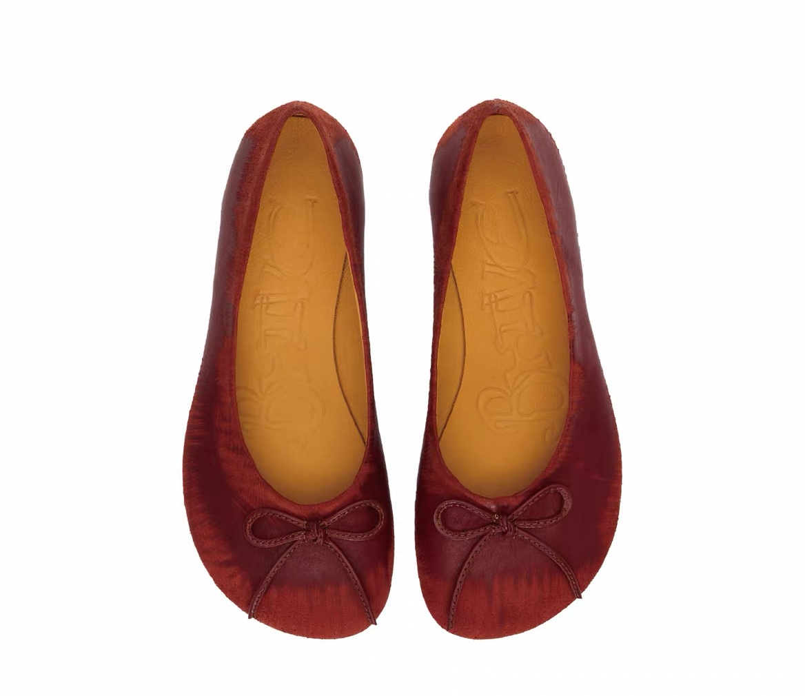BHIVE– BAGGY BALLET FLATS (Distressed Leather)