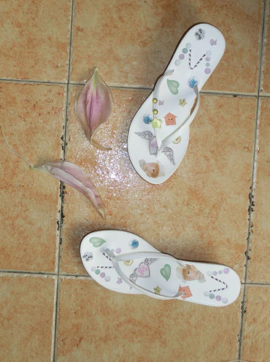 PonteAlleMoss19 – Marine Comic Crinkled Patent Leather Kitten Mules