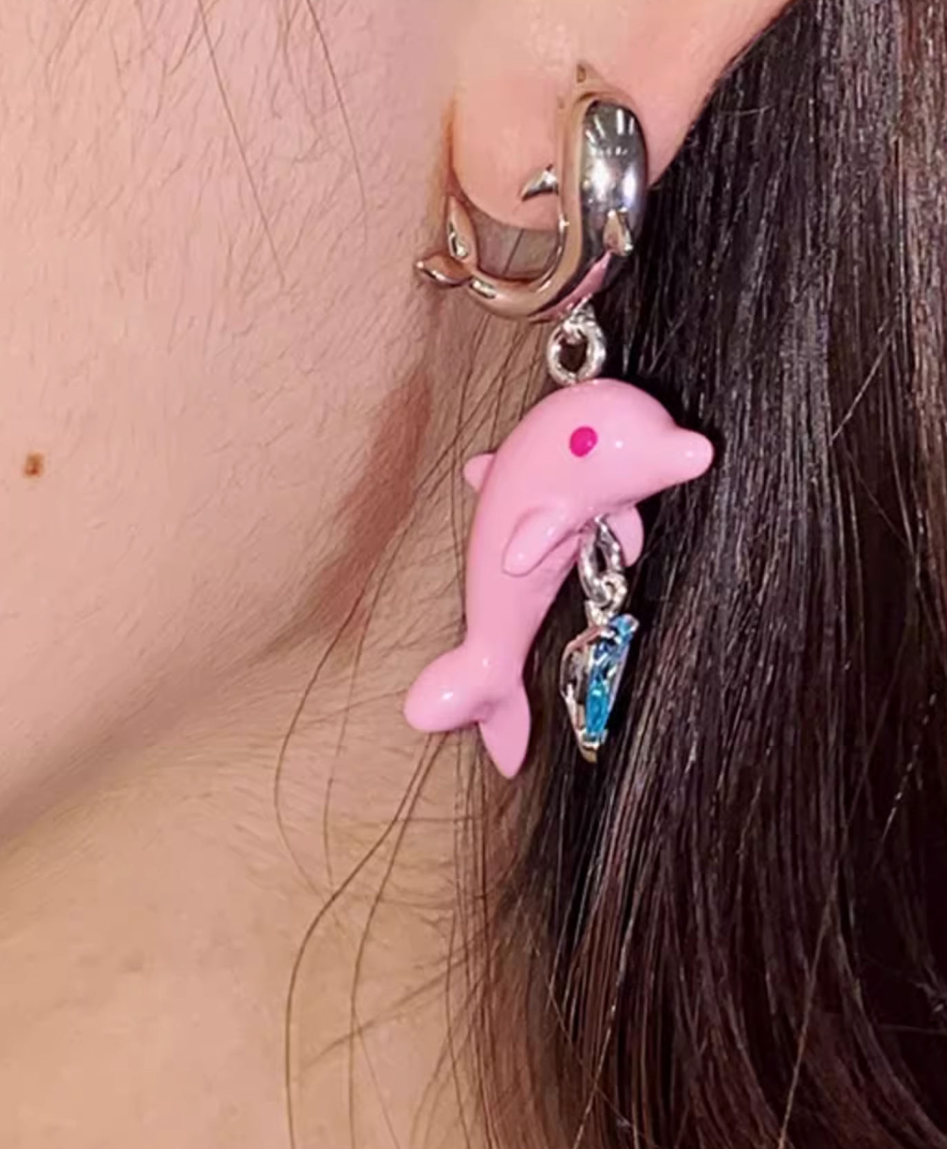 Gelelua - Dolphin Hugs Heart Earrings (My Virtual Toys)